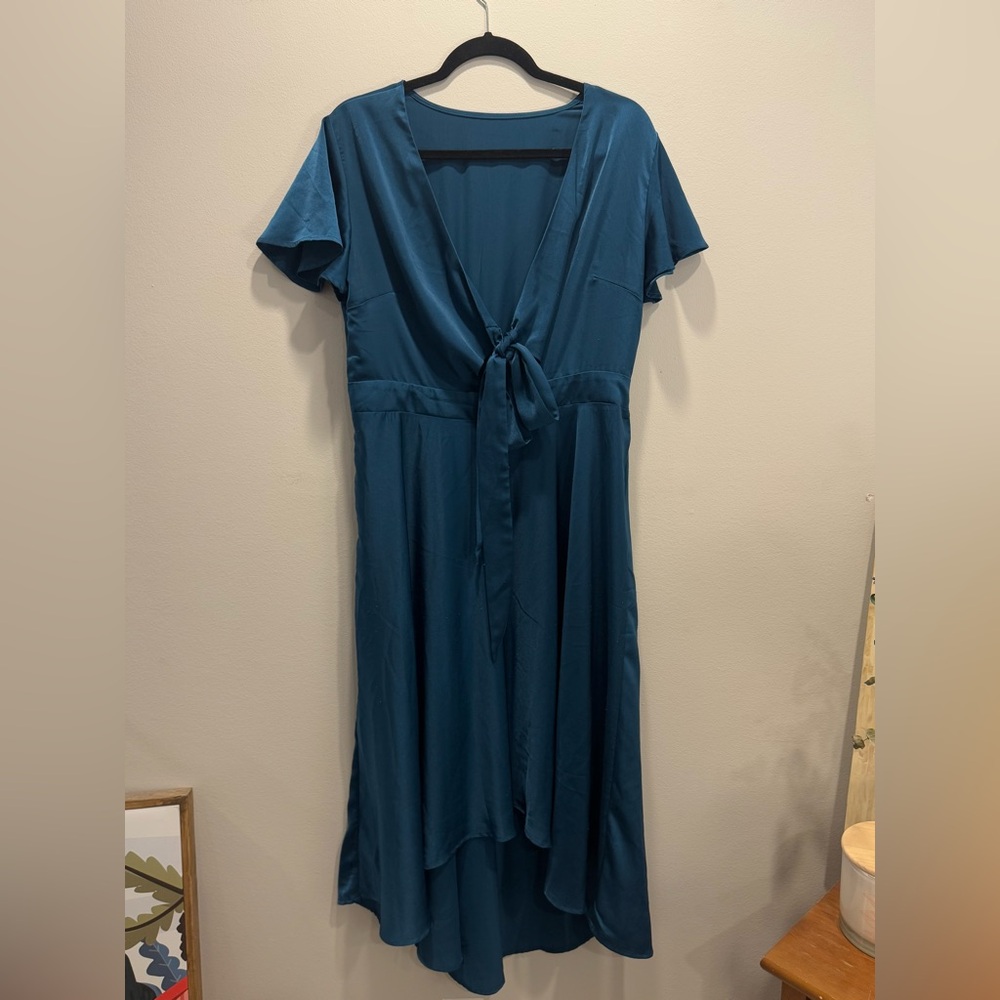 Women’s Satin Dress Peacock Blue Size: XL